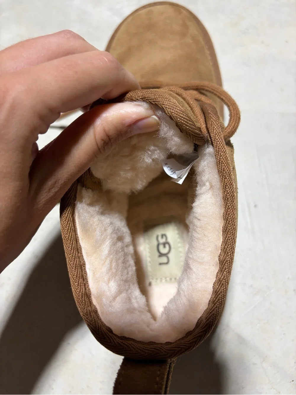 UGG neumel Boots Chestnut 6 fur lined