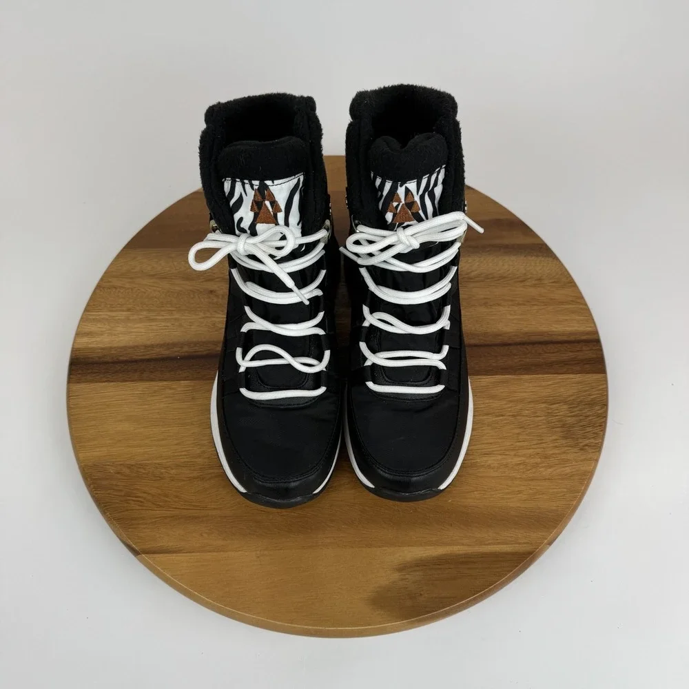 Womens Cougar Steez Nylon Zebra Print Black Fleece Lined Snow Boots Size 8 M GUC