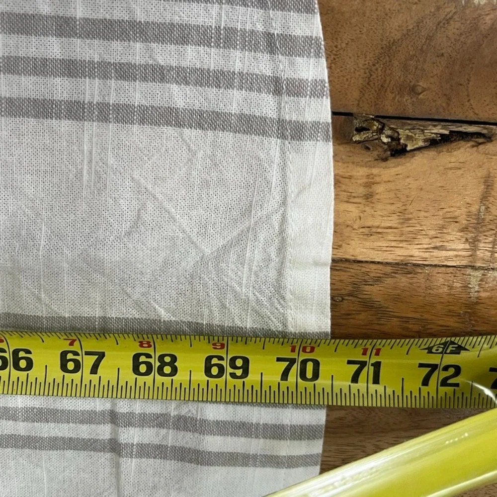 Threshold round tablecloth