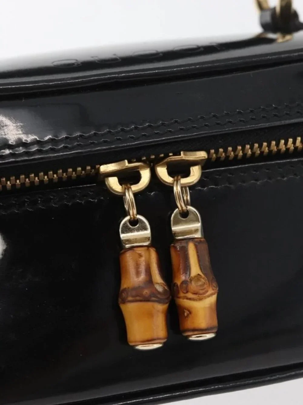 GUCCI Bamboo Vanity Patent Leather Black Gold 032 1705 0151 Auth