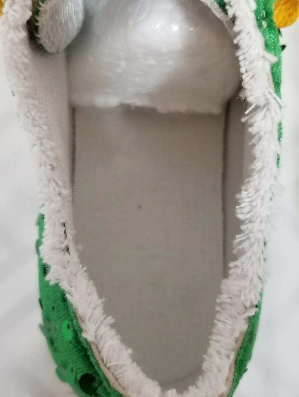 N/A green glitter