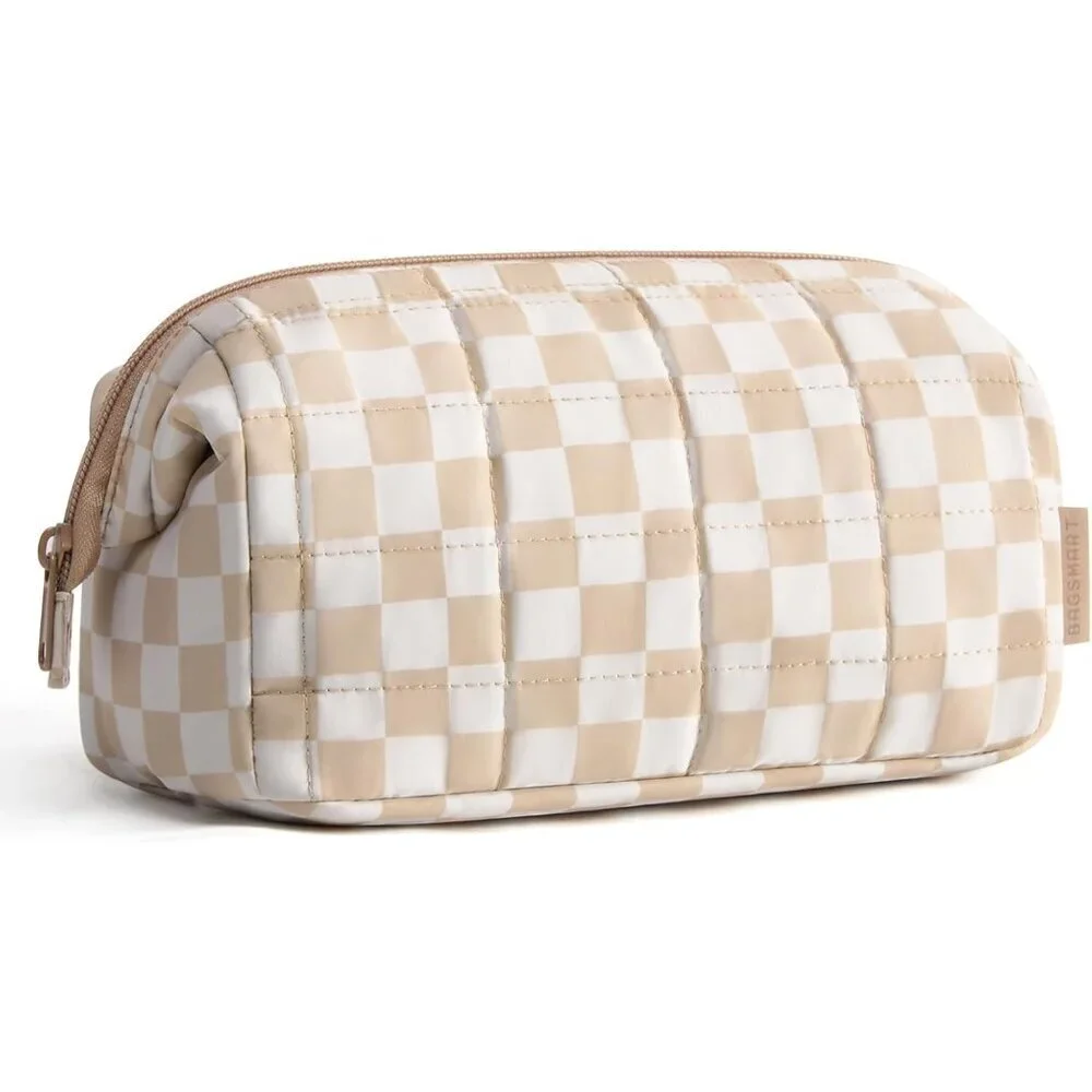 Travel Toiletry Bag, Puffy Padded Make Up Bags for Women Makeup Organizer Case,