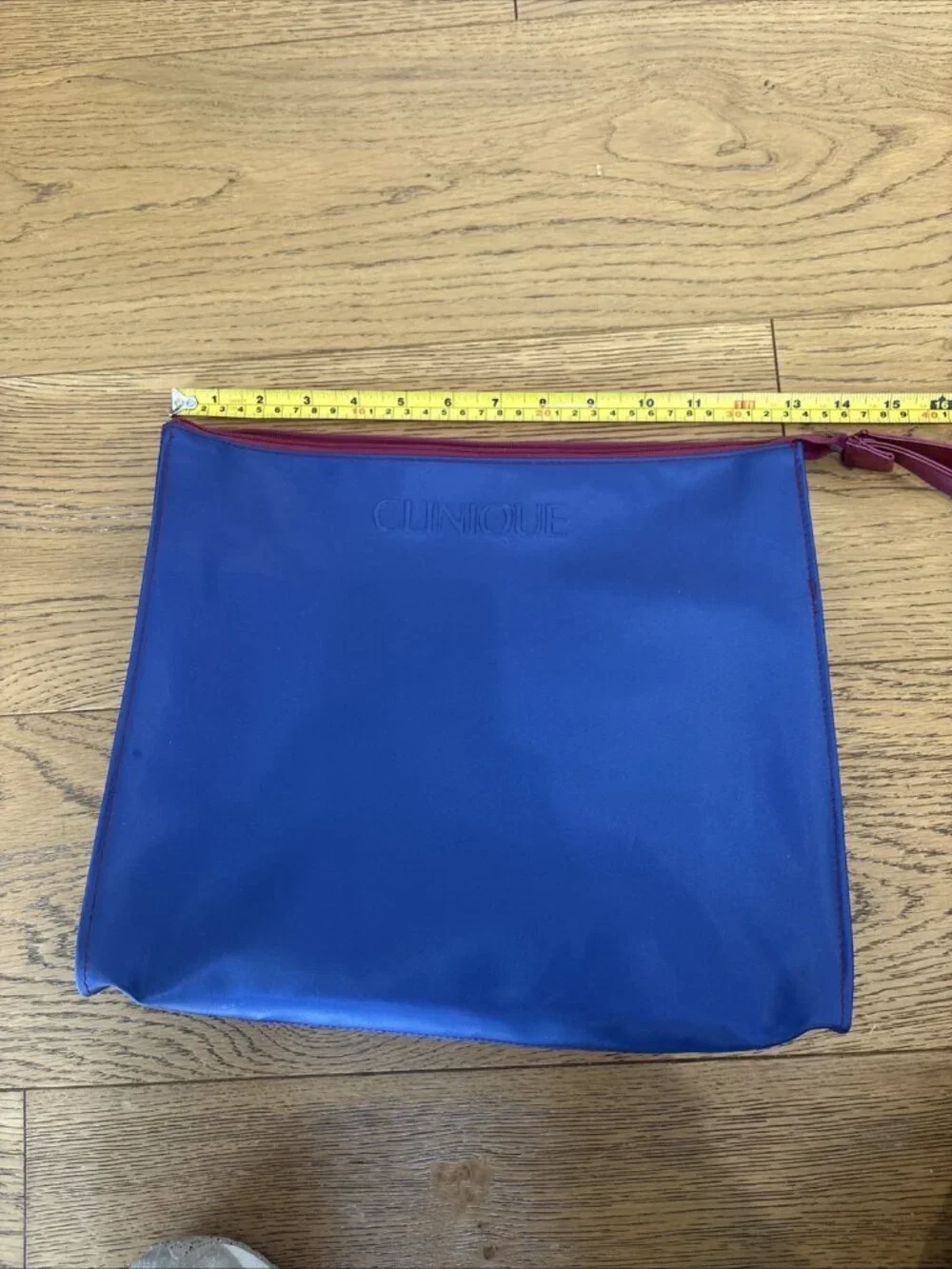 RARE Clinique XL Zipper Cosmetics Bag