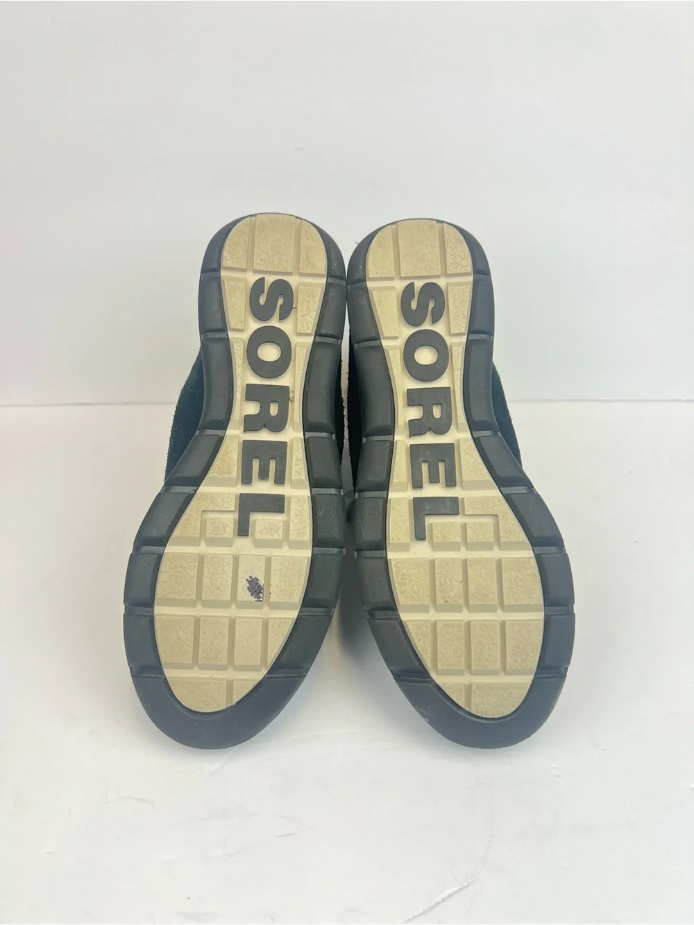 Sorel cozy black