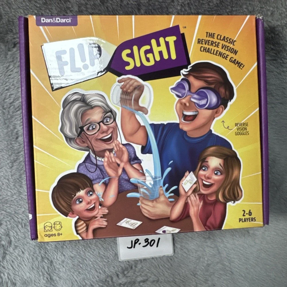 Dan & Darci this puzzles family