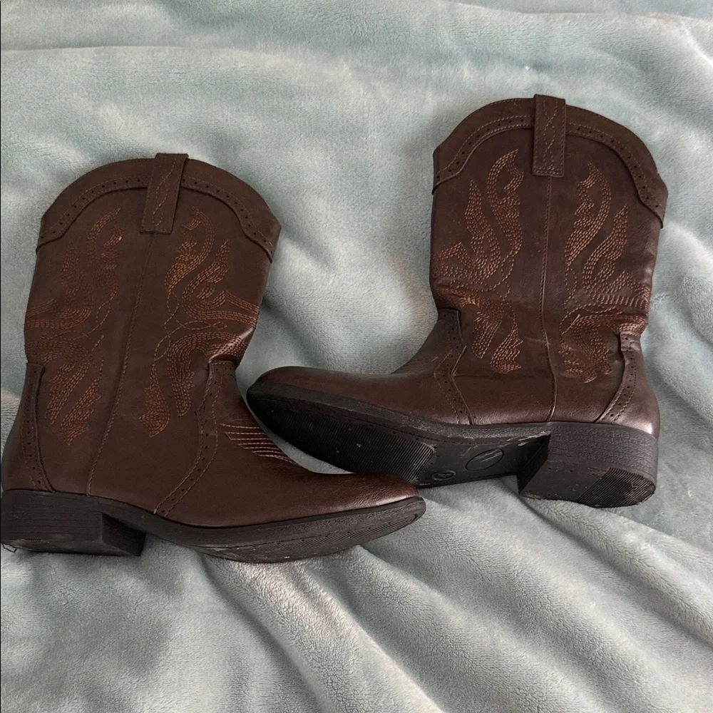 Dream Pairs stylish brown