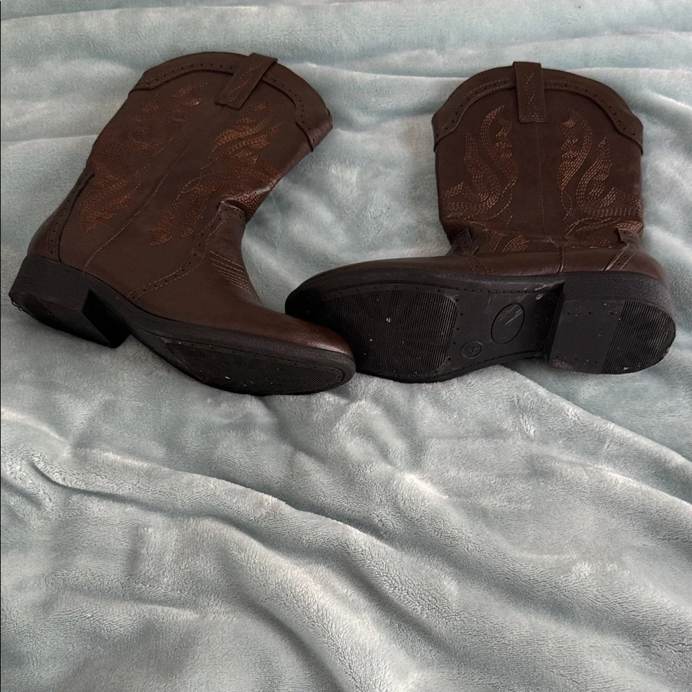Dream Pairs stylish brown