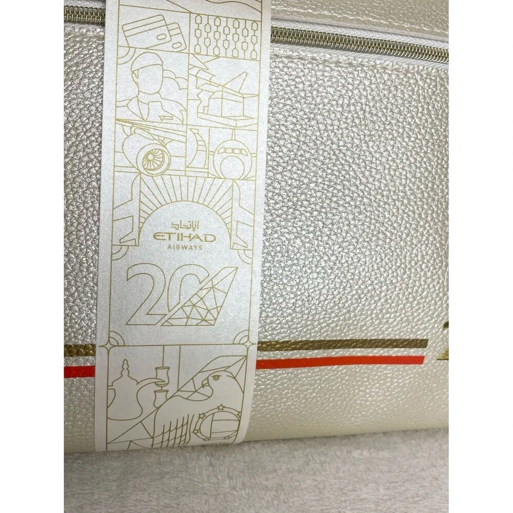 Unbranded etihad business