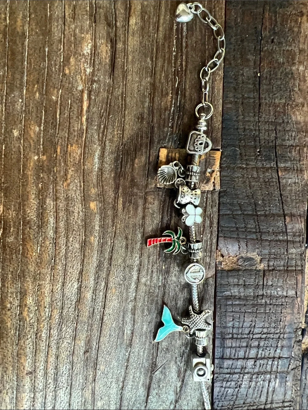 N/A silver tone