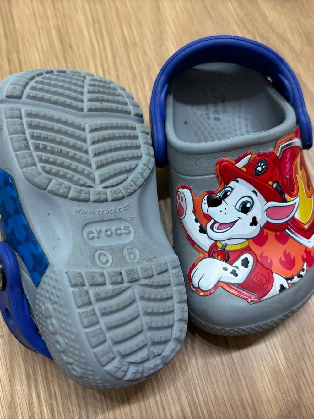 CROCS two pair