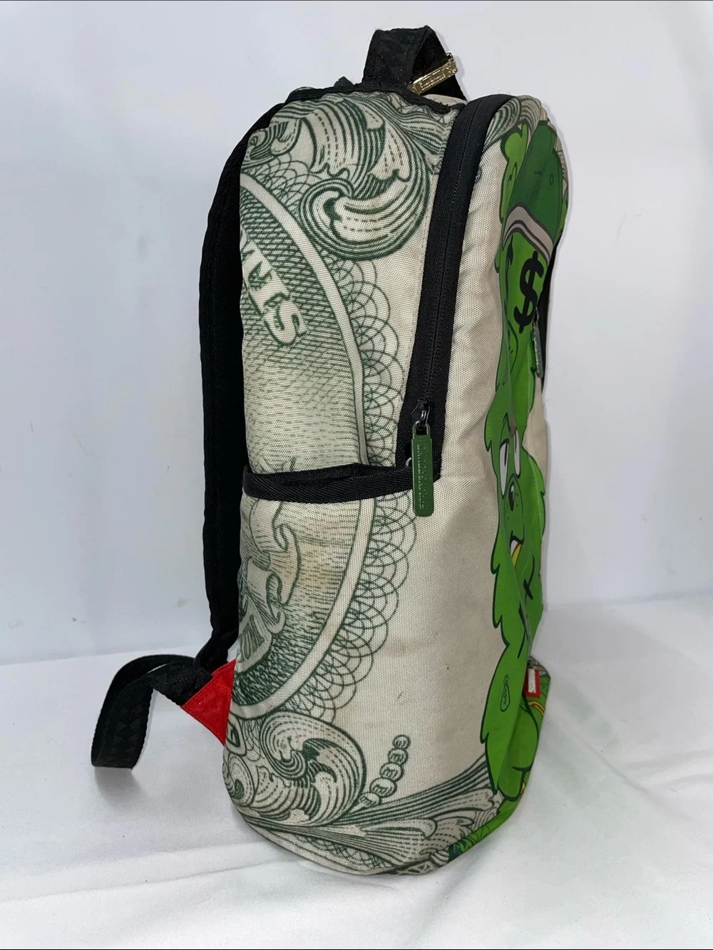 Sprayground adjustable money