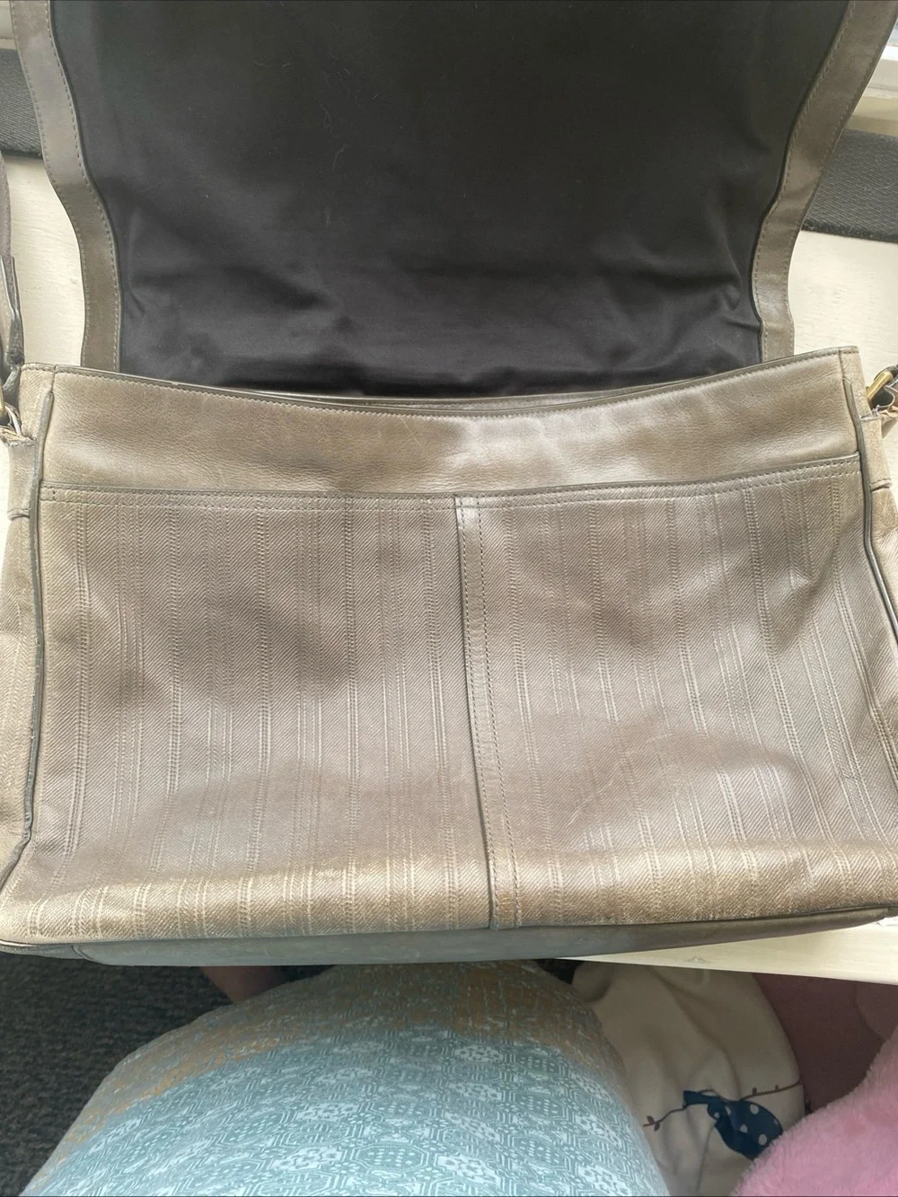 Coach slim strap messenger