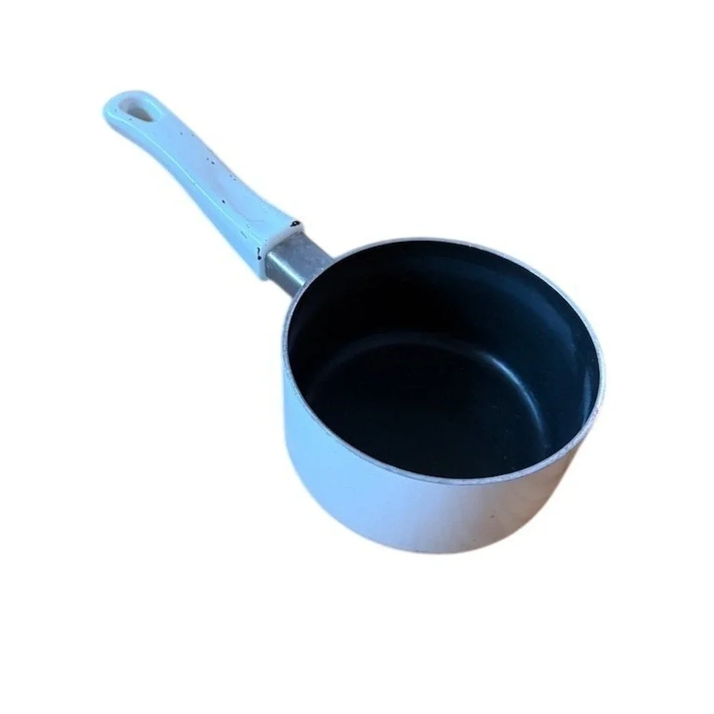 Meyer Milano Nonstick Saucepan 1 qt Silver Thermo-Vent‎ Base White Handle