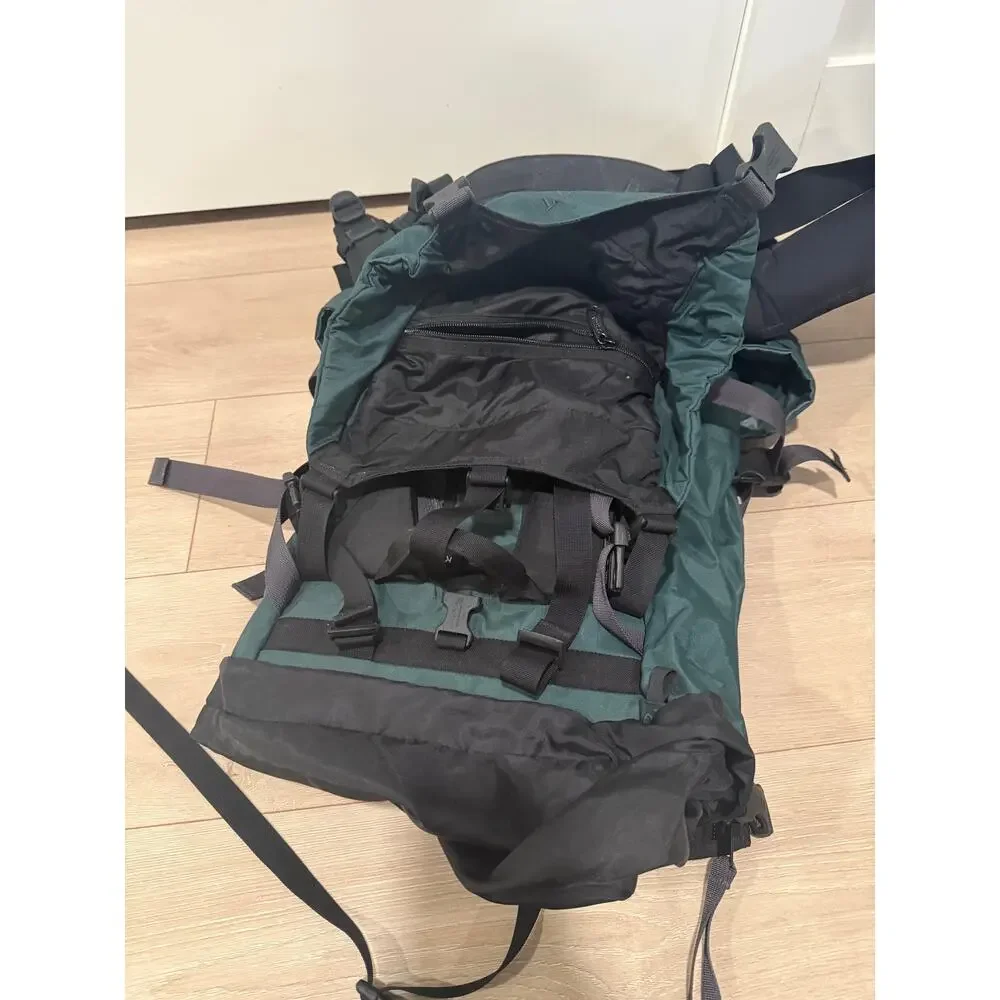 L.L. Bean companion rugged
