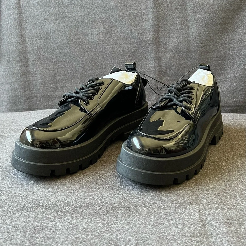 Forever 21 Black Patent Leather Platform Oxfords