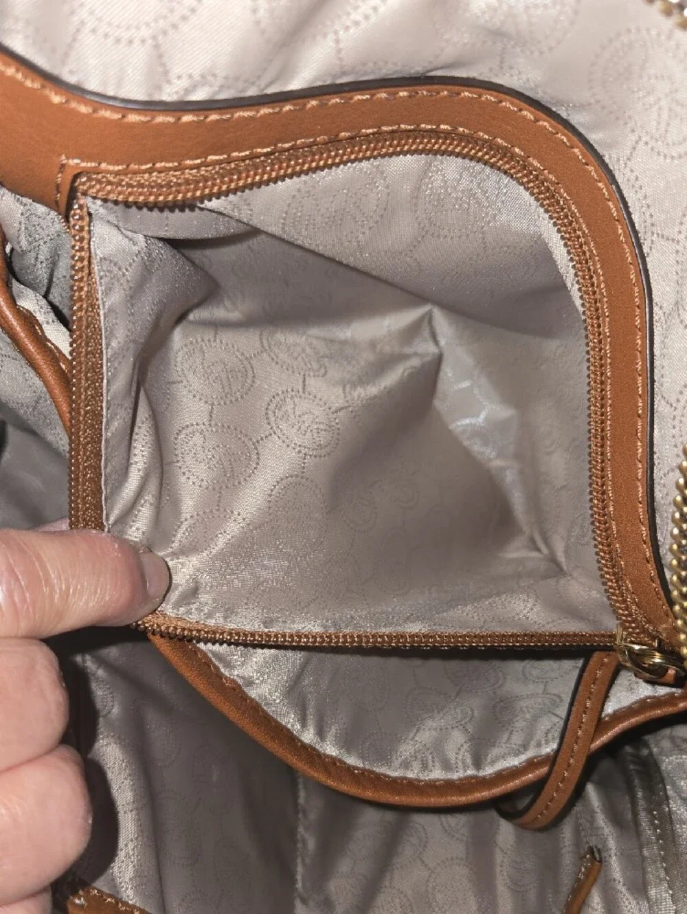 Michael Kors plaque not