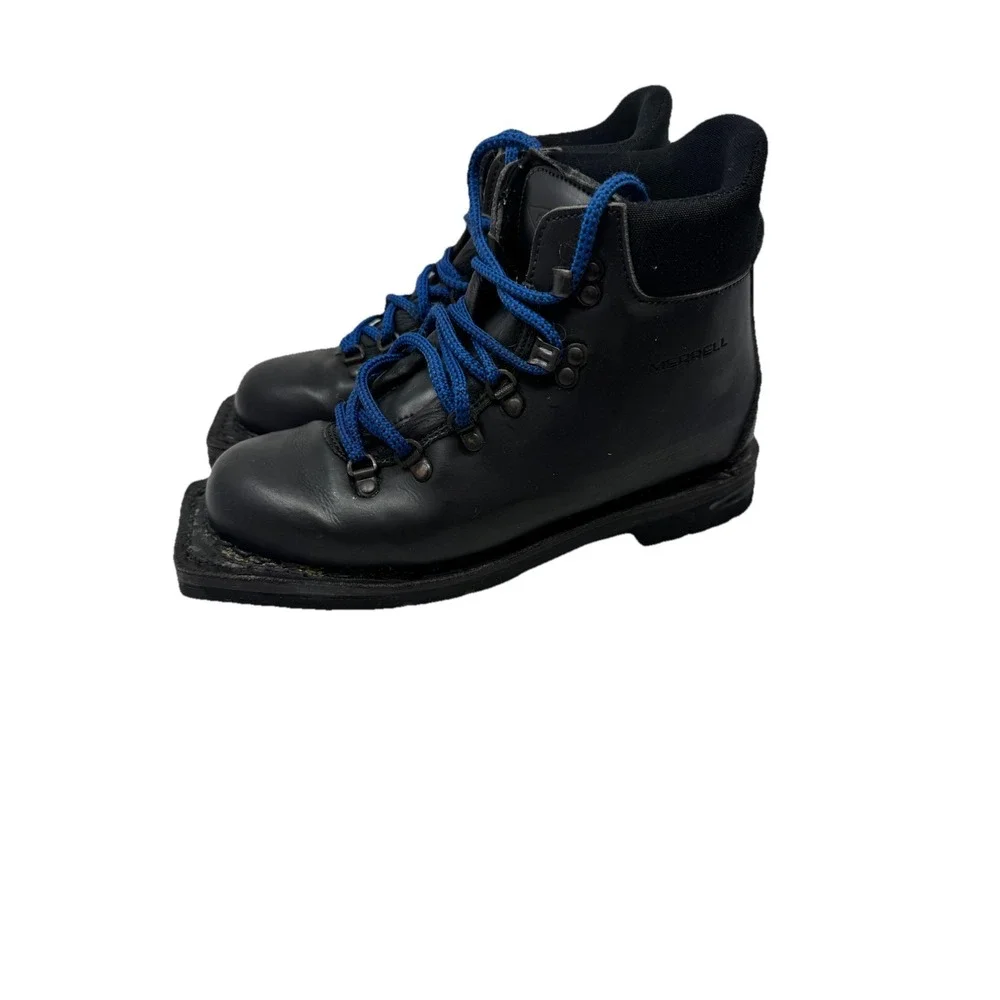 Merrell comes see pictures