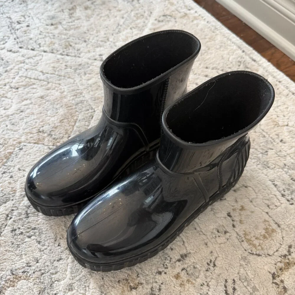 UGG midsole platform