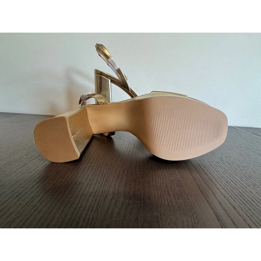 Steve Madden Lessa Platform Sandal Womens 11 Champagne Gold Metallic Block Heel