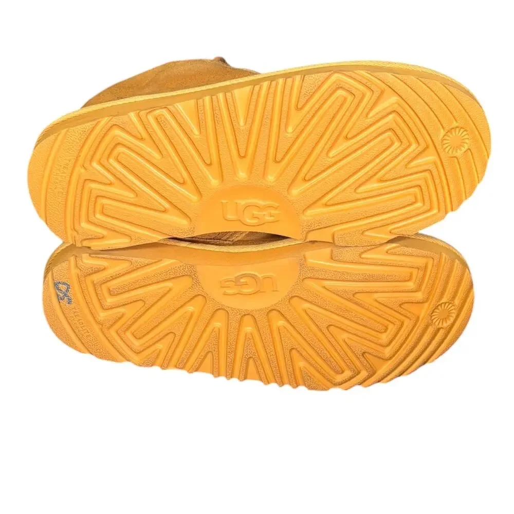 UGG yellow casual eu