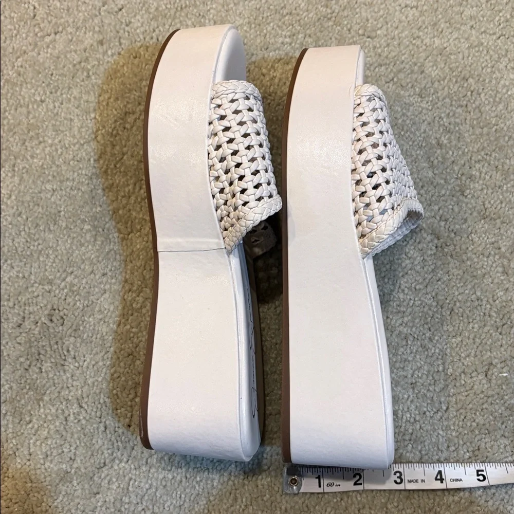 Jessica Simpson chic woven
