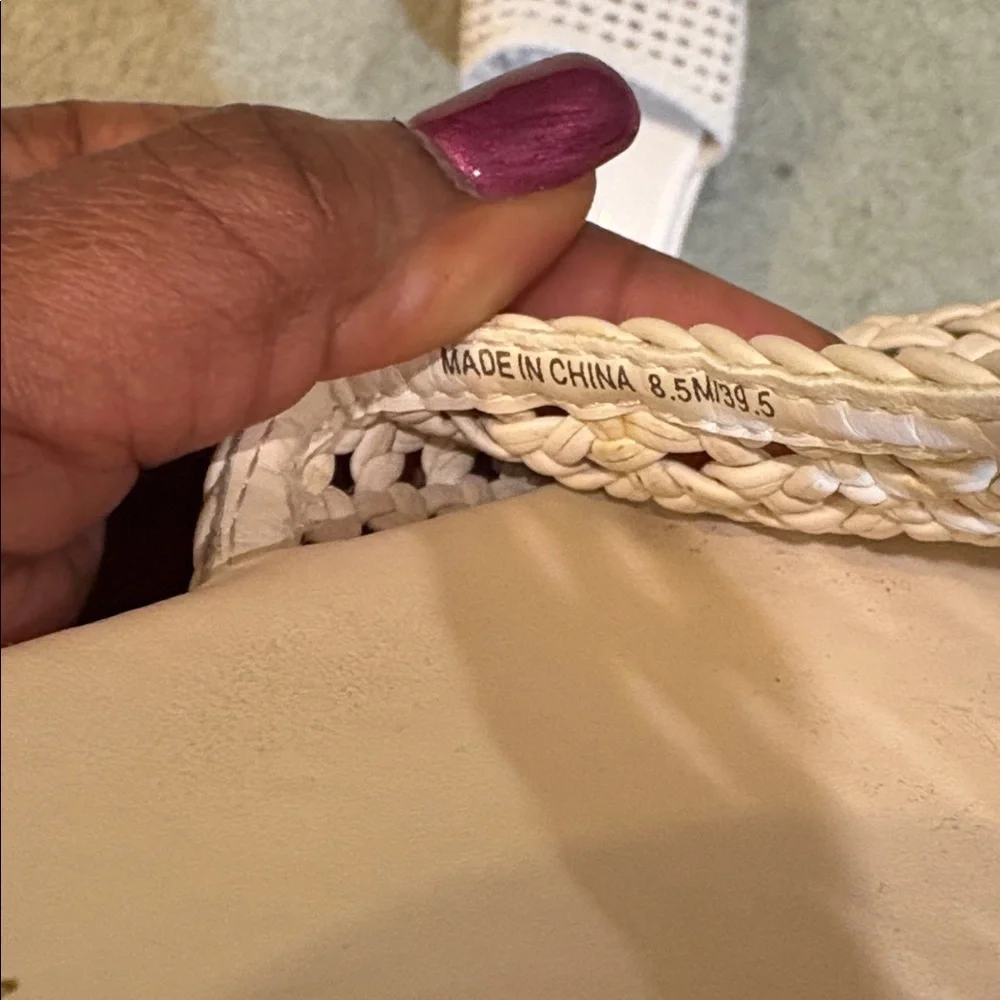Jessica Simpson chic woven