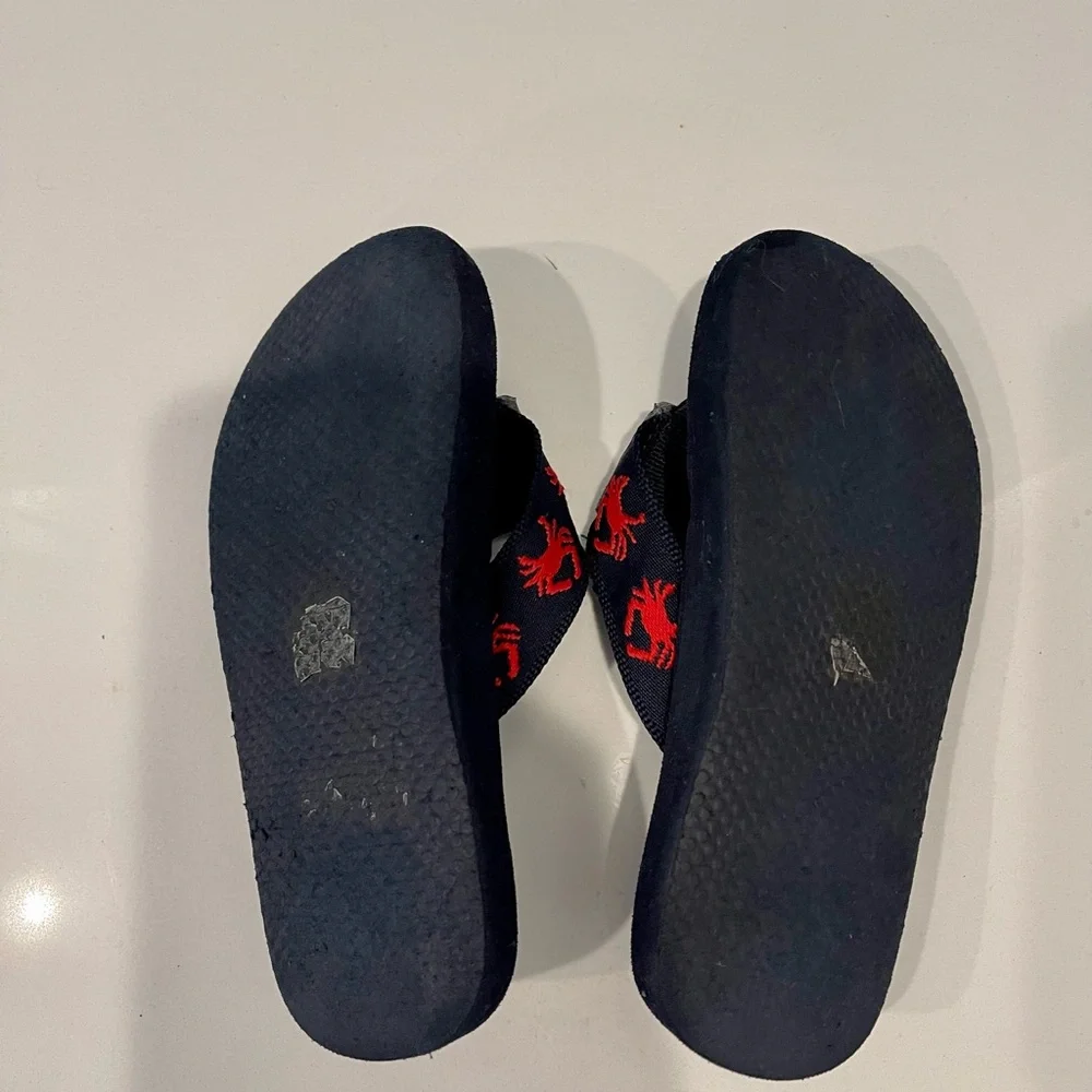 Crewcuts sandals flaws from