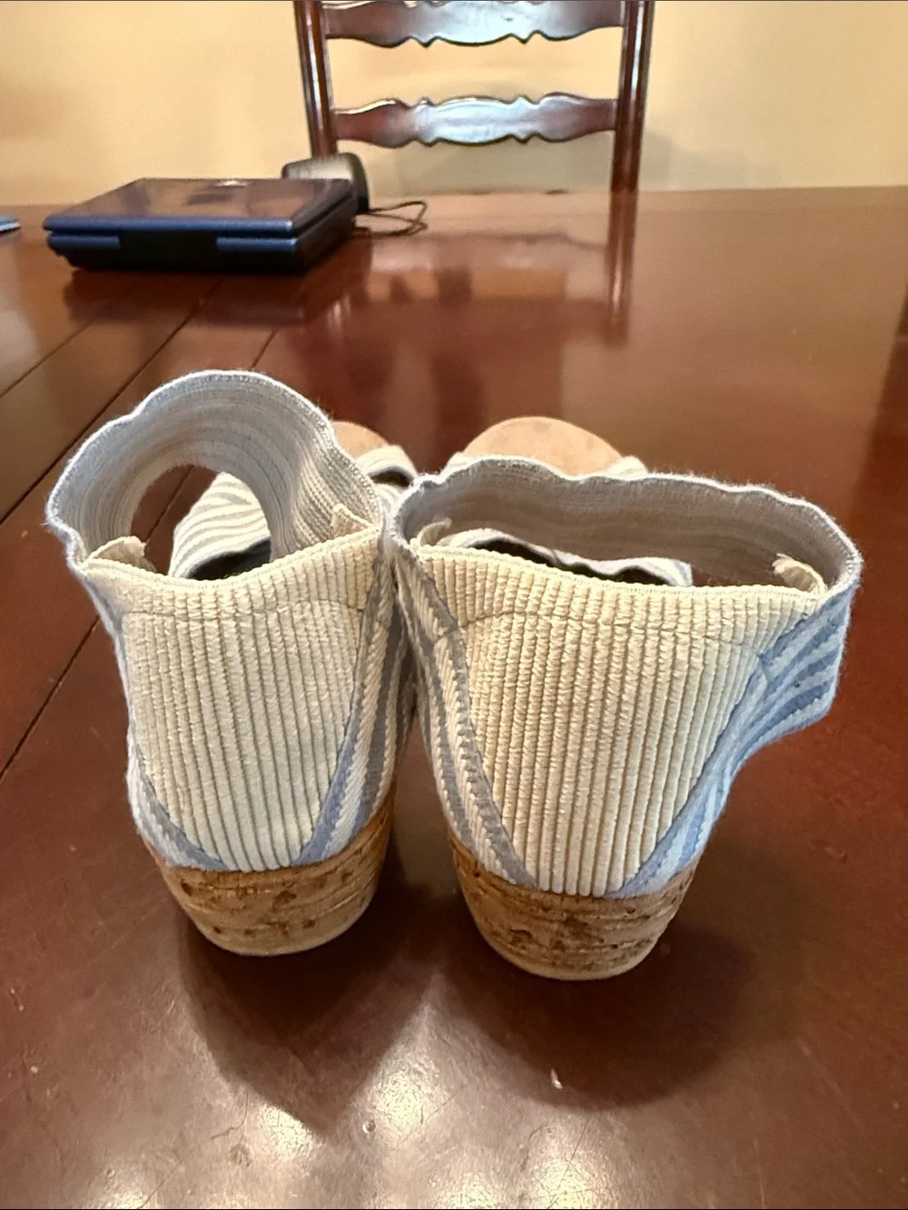 CHARLESTON SHOE CO. striped fabric