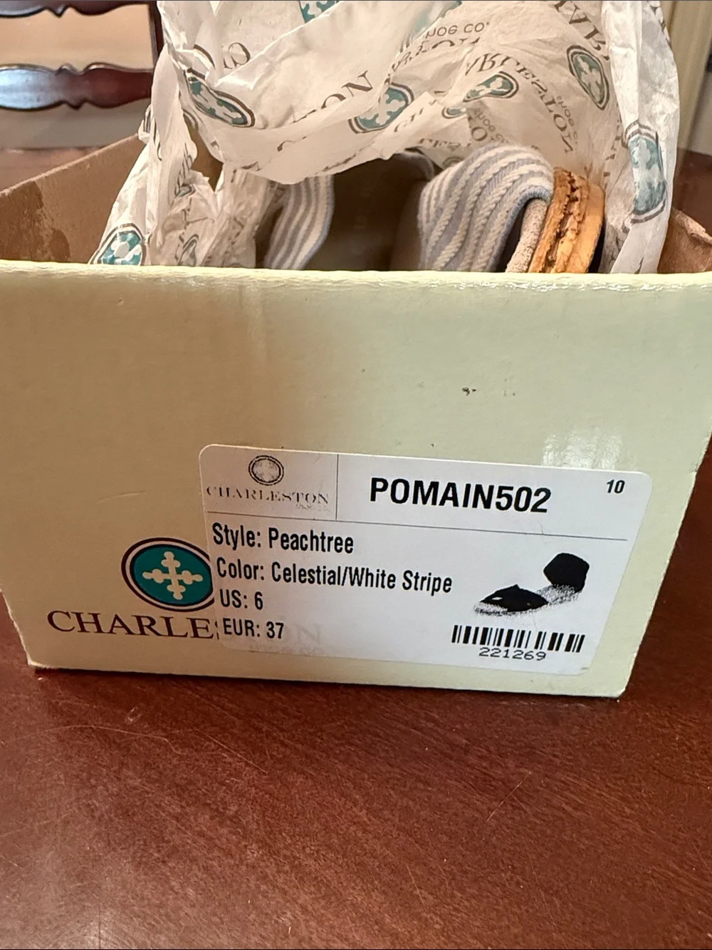 CHARLESTON SHOE CO. striped fabric