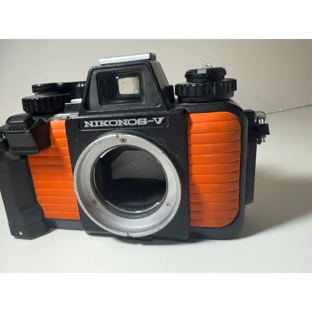 Nikonos this camera