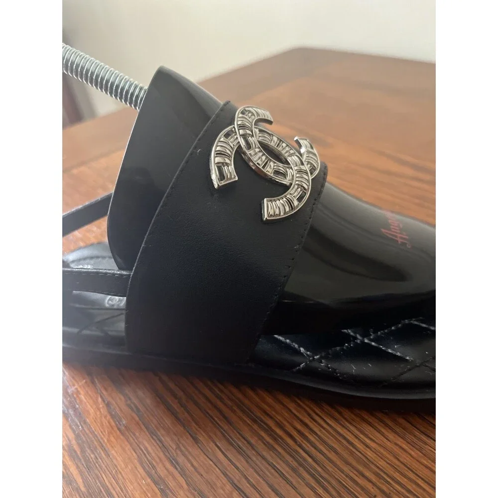 Chanel Black Quilted Leather CC Logo Thong Sandals, Size 39