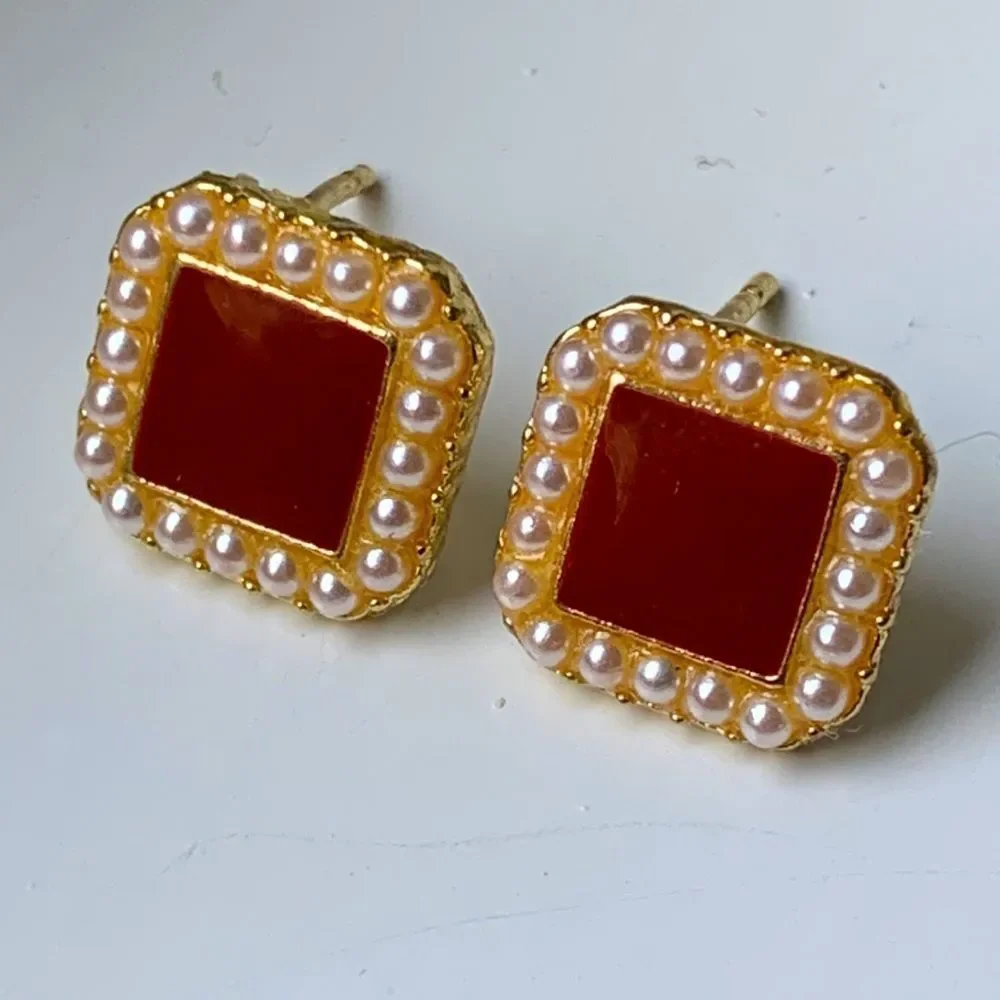 Ruby Red Square Stud Earrings Faux Pearl Border Gold Tone