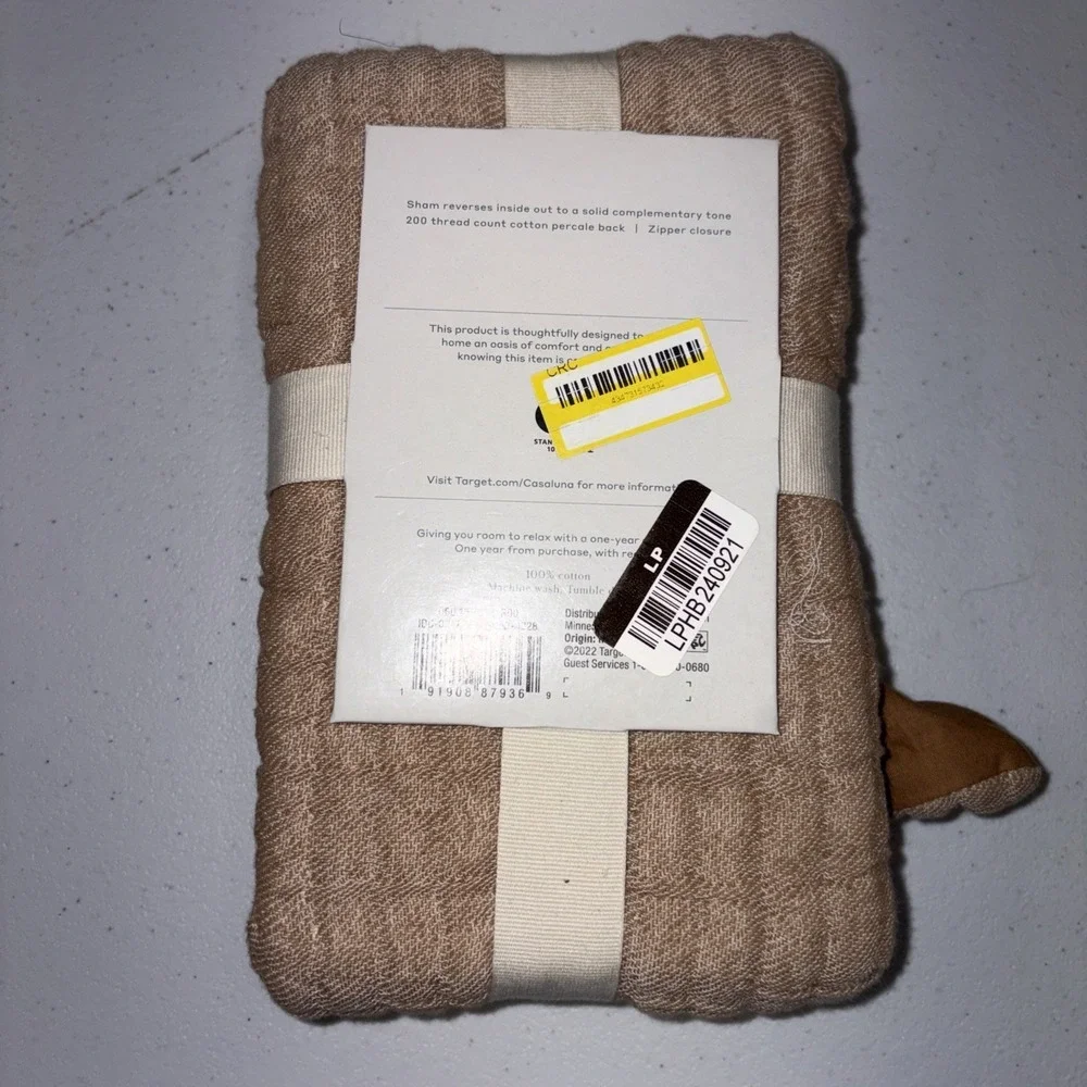 Casaluna practical coverlet