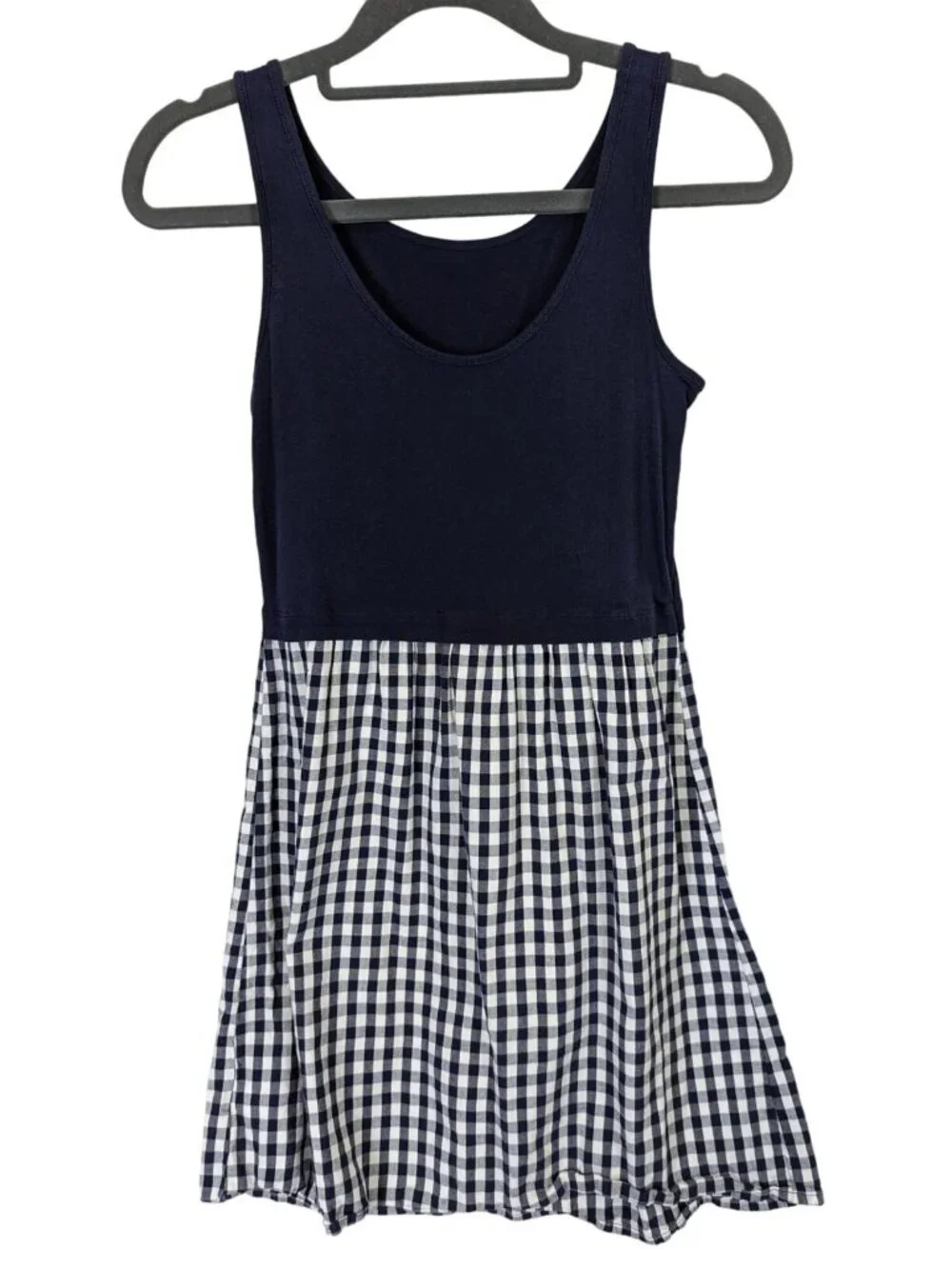 Old Navy get ready