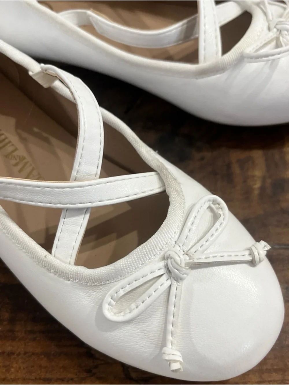 Sam & Libby feel slipper smooth