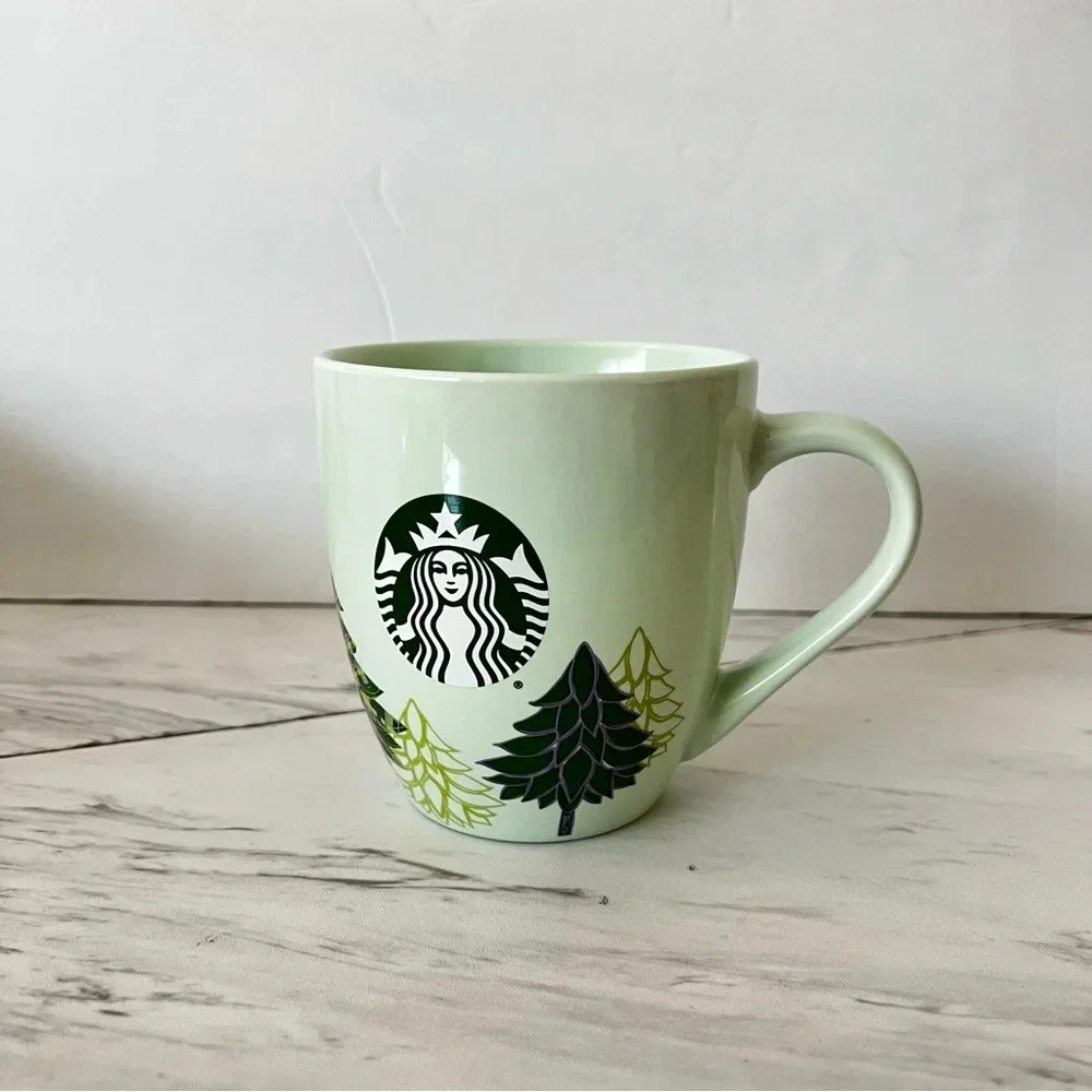 New without box, Starbucks Coffee Mug 16 Fl Oz. 2020 Holiday Christmas Pine Tree