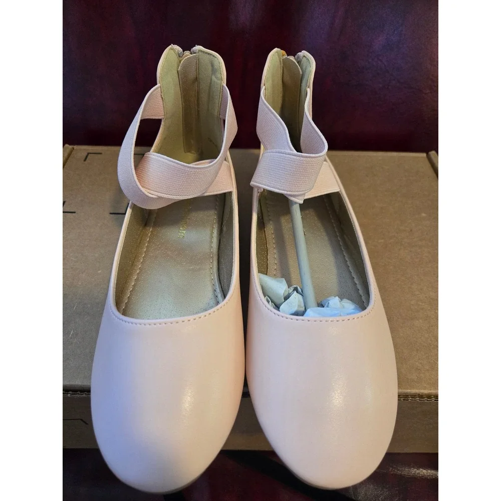 New‎ Kids Light Pink Ballet Flats with Ankle Strap and Zipper Size 2