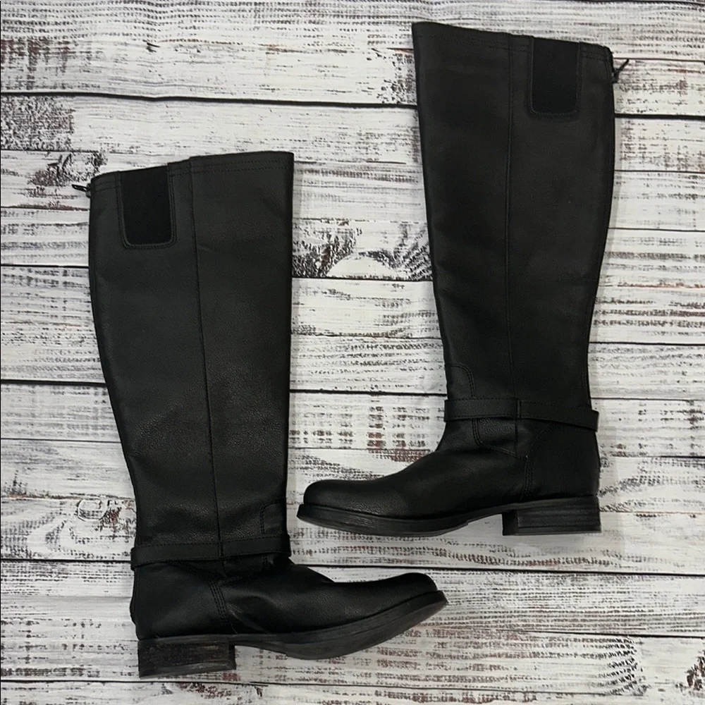 G.H. Bass‎ & Co. VANYA KNEE HIGH BOOTS Sz. 7.5