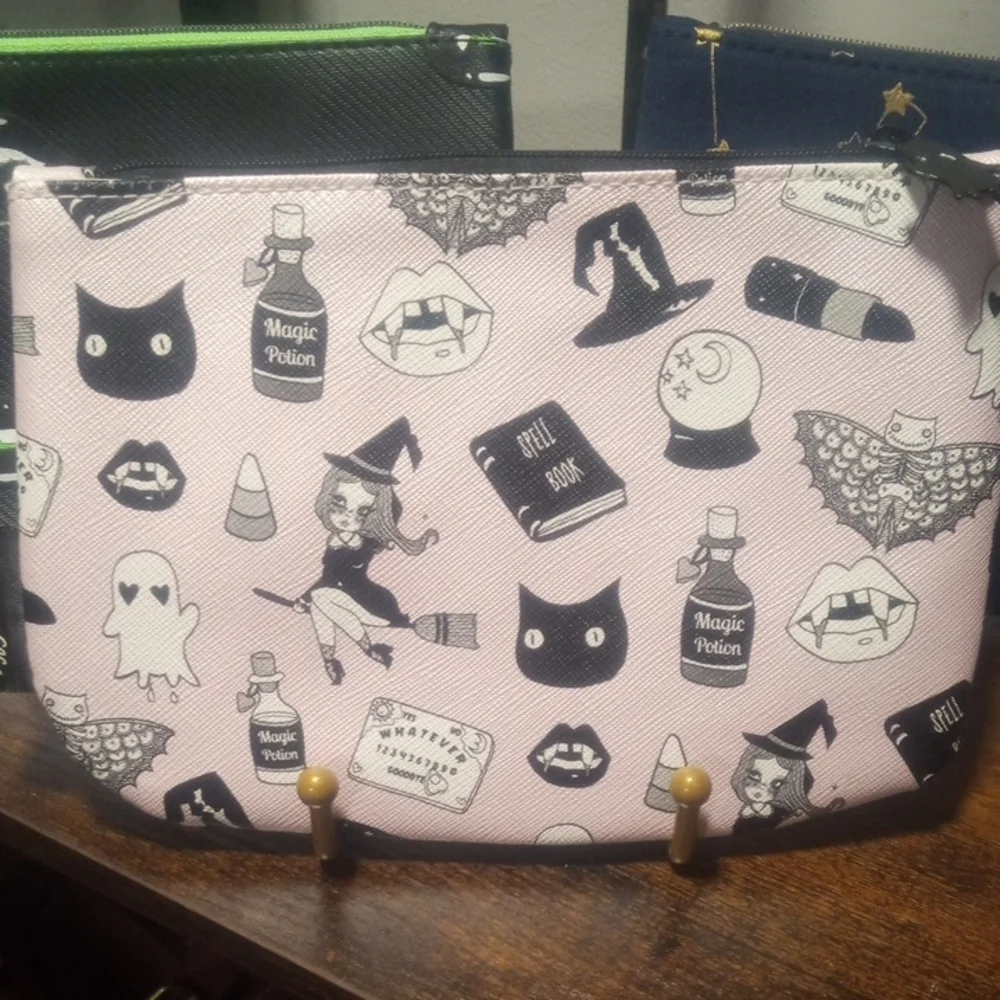 ipsy cosmetic bags