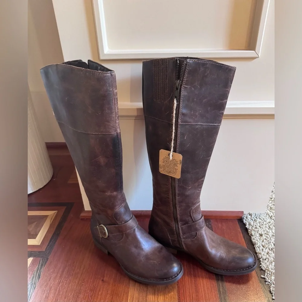Born vintage brown