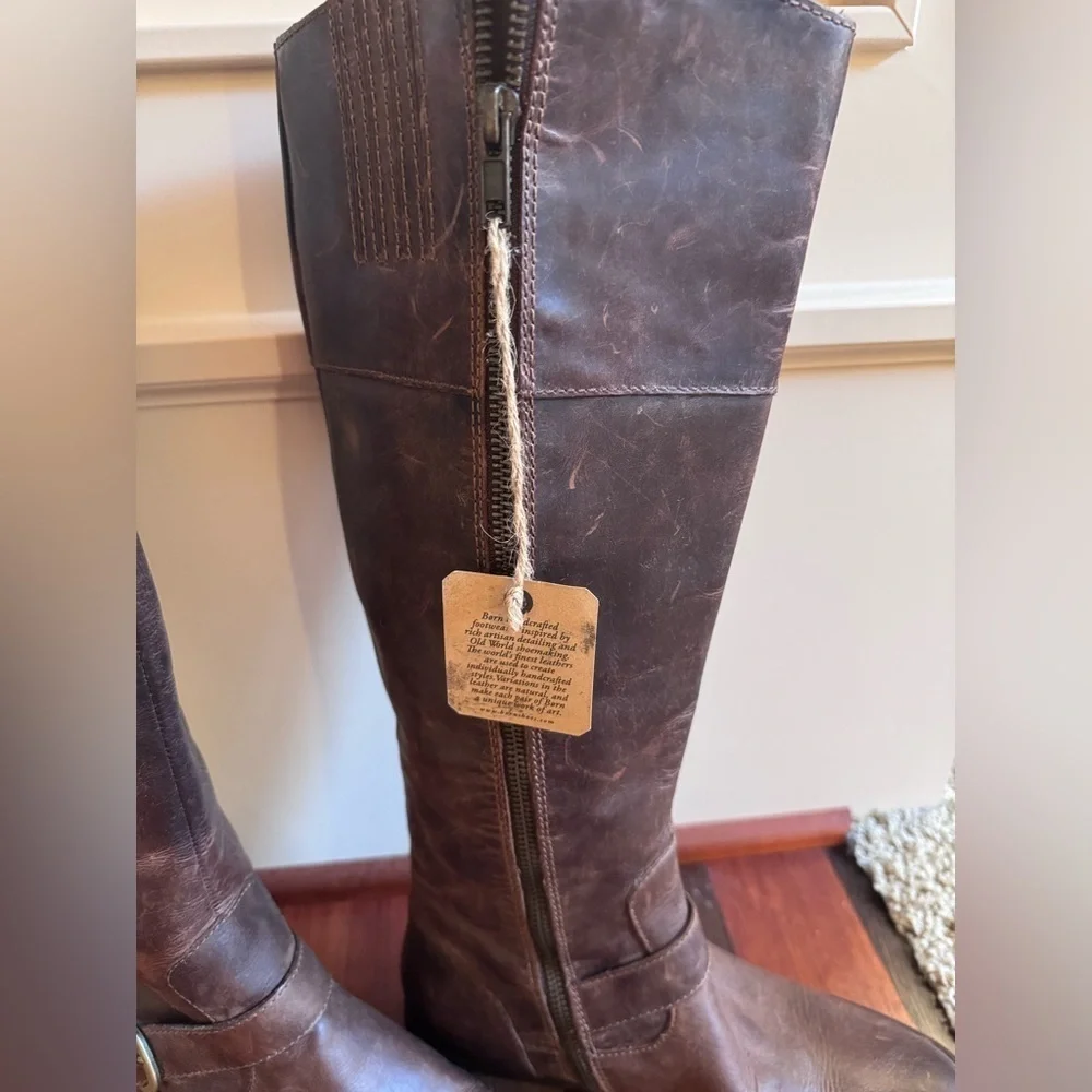 Born vintage brown