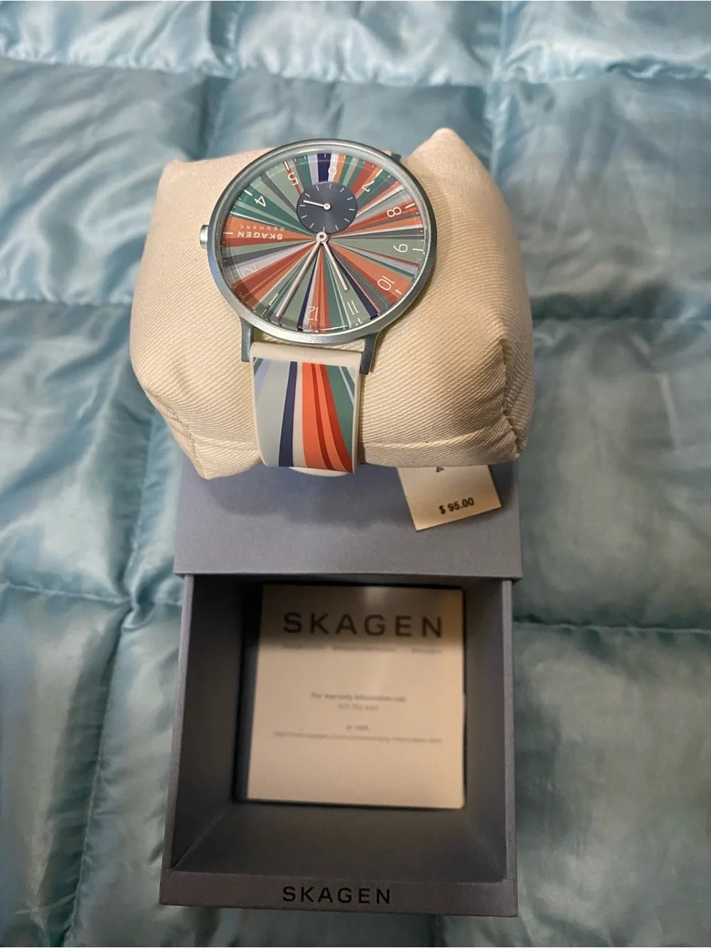 New Skagen Multicolor Stripe Dial and Strap Watch Retail $95