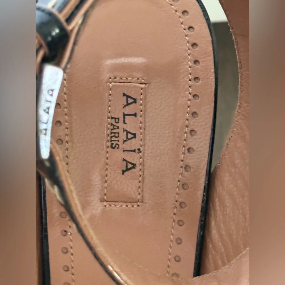 Alaia patent leather