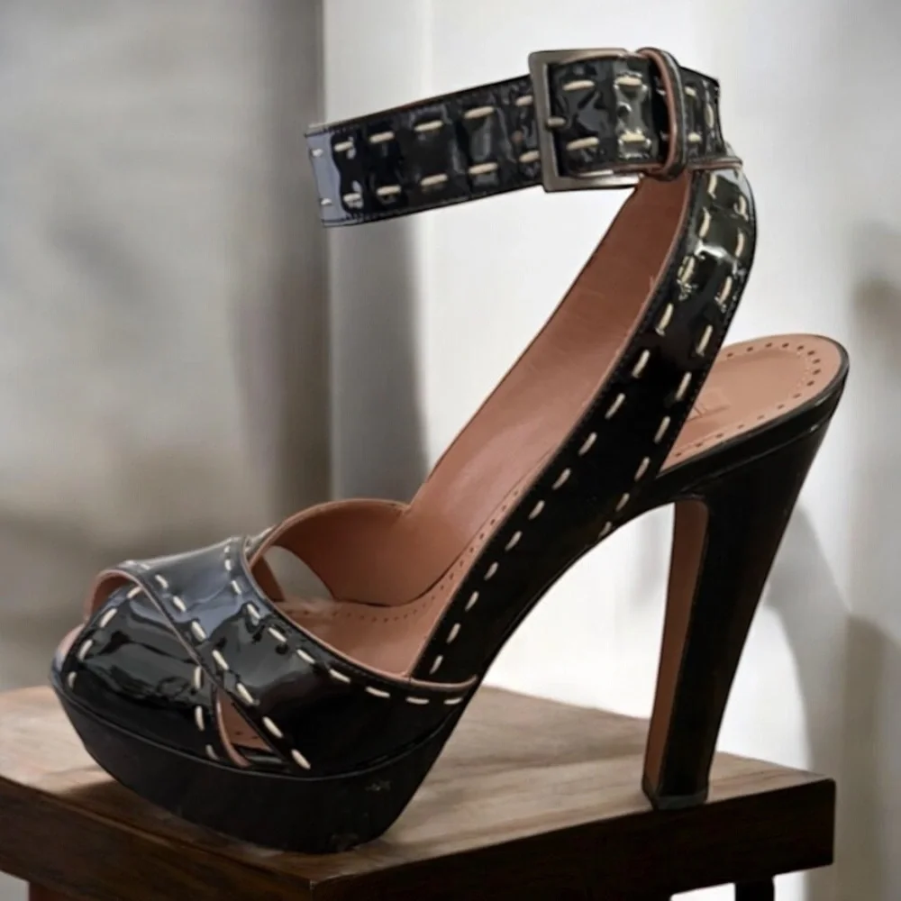 Alaia patent leather