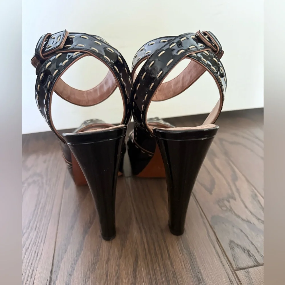 Alaia patent leather