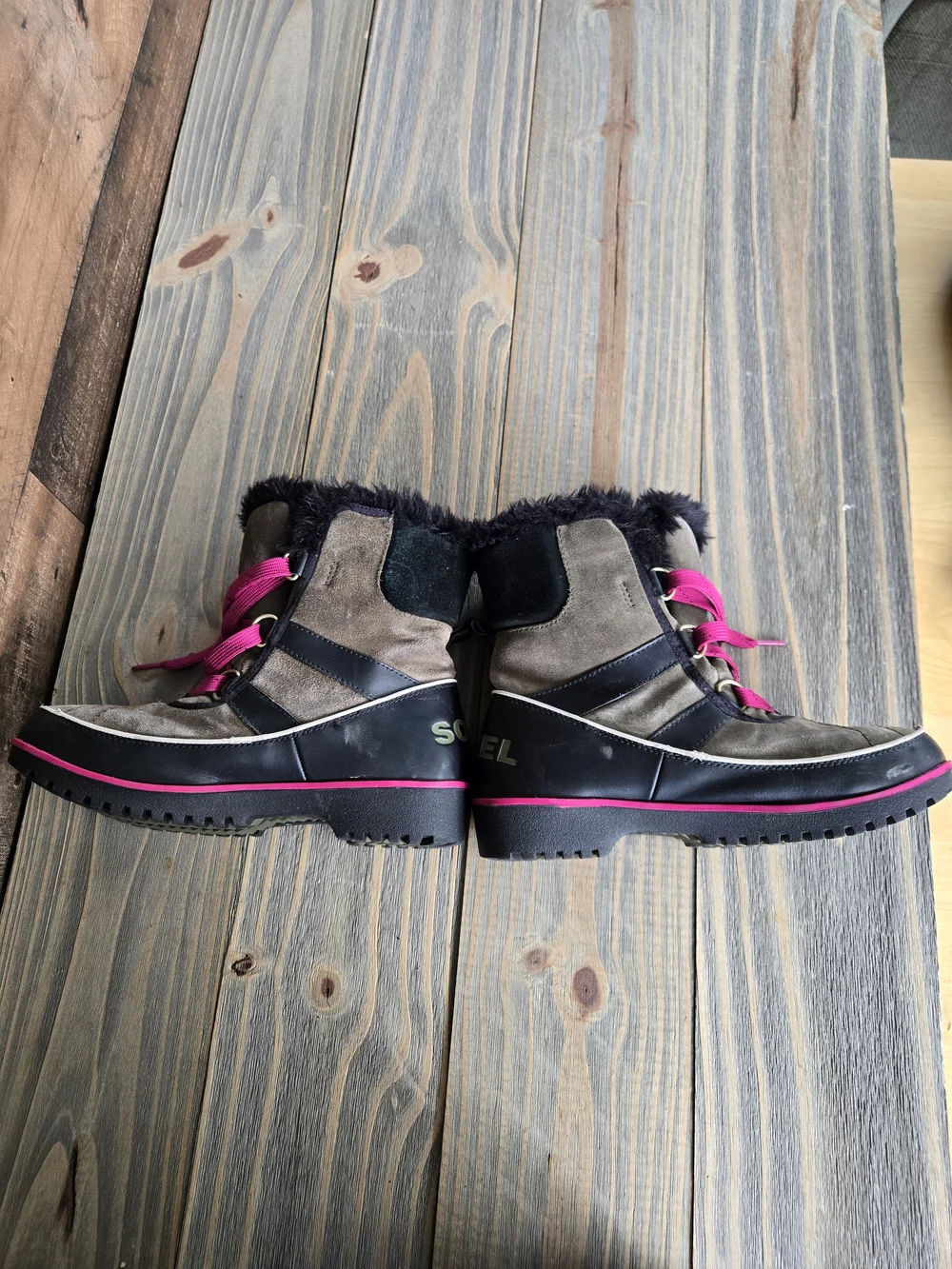 Sorel pre owned
