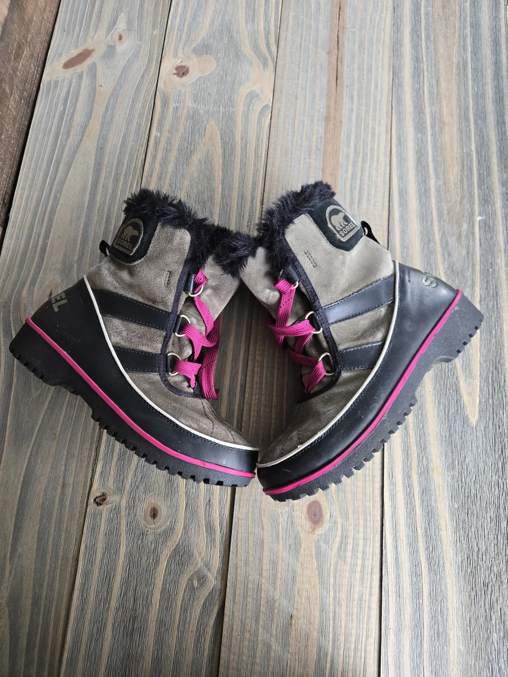 Sorel pre owned