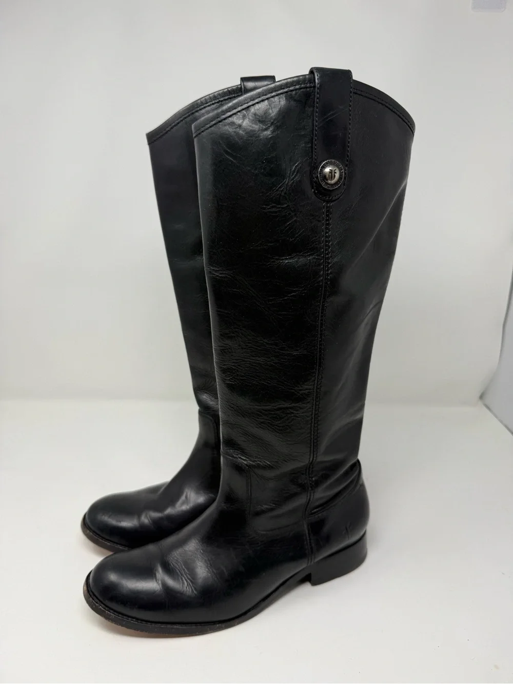 Frye sleek black