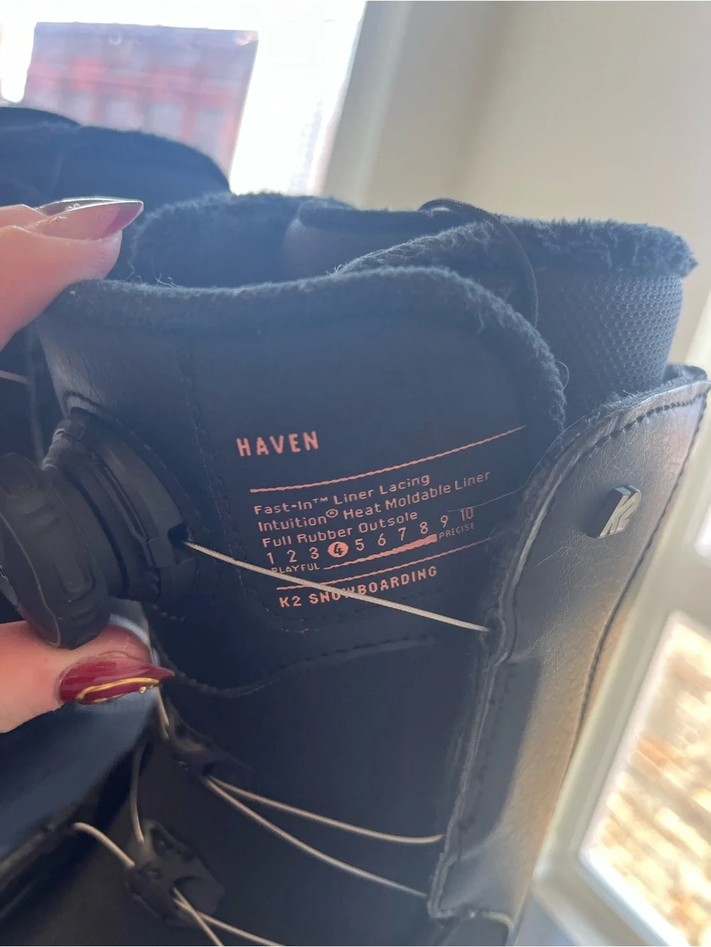 Haven sturdy snowboard
