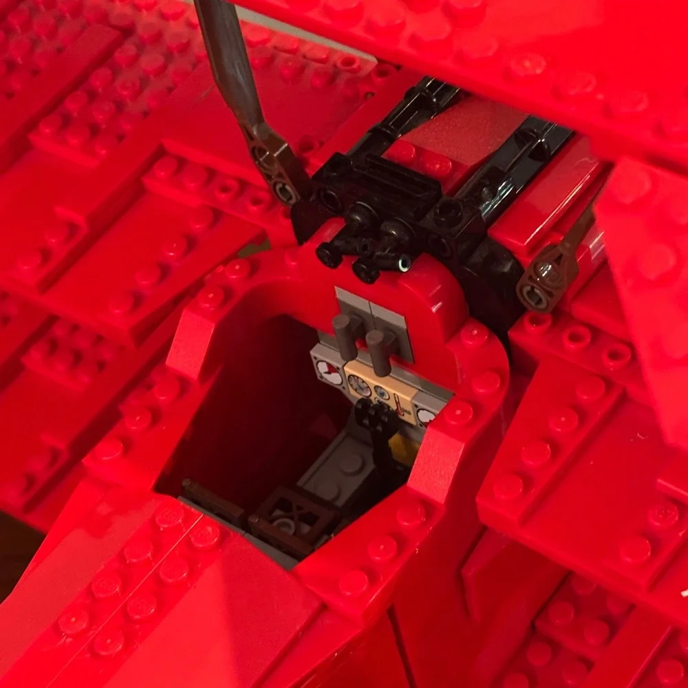 Lego creator red